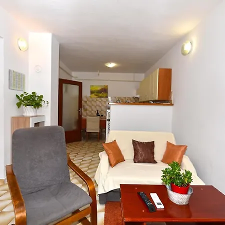 Lägenhet Fuer 4 Personen Ca 60 Qm In Pula, Istrien Istrische Riviera *